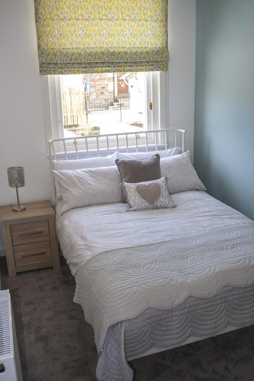 Lexington Apartments Ротсей Екстериор снимка